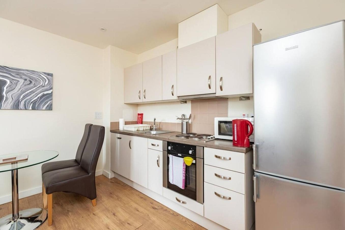 Maidstone Heights By Kasar Stays Extérieur photo