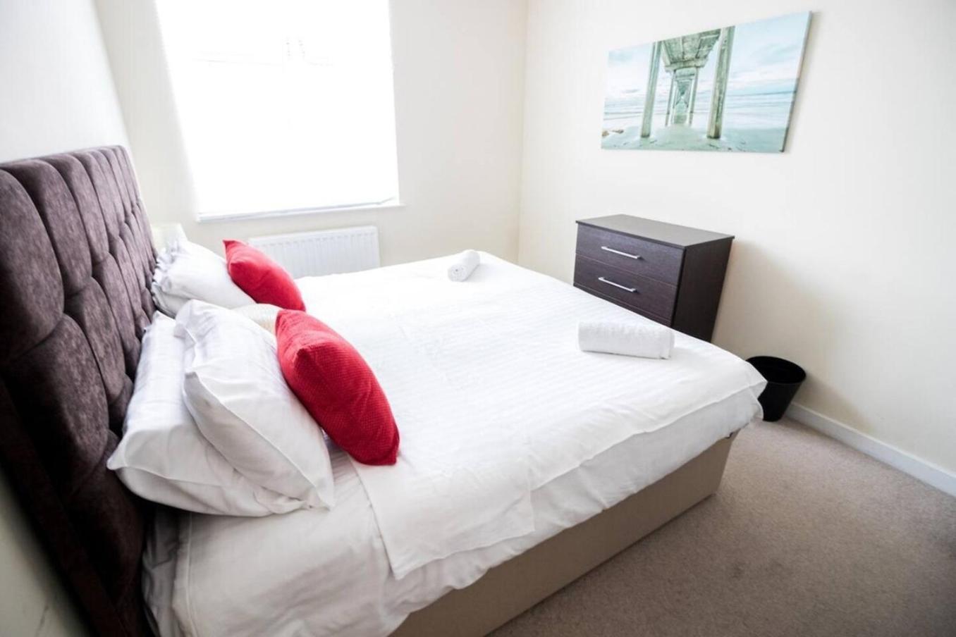 Maidstone Heights By Kasar Stays Extérieur photo