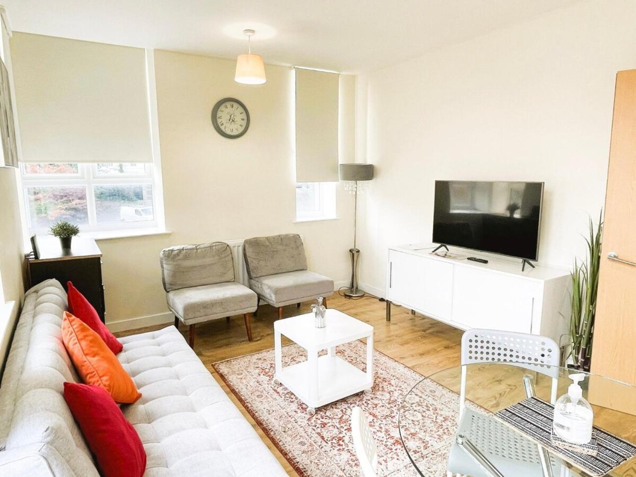 Maidstone Heights By Kasar Stays Extérieur photo