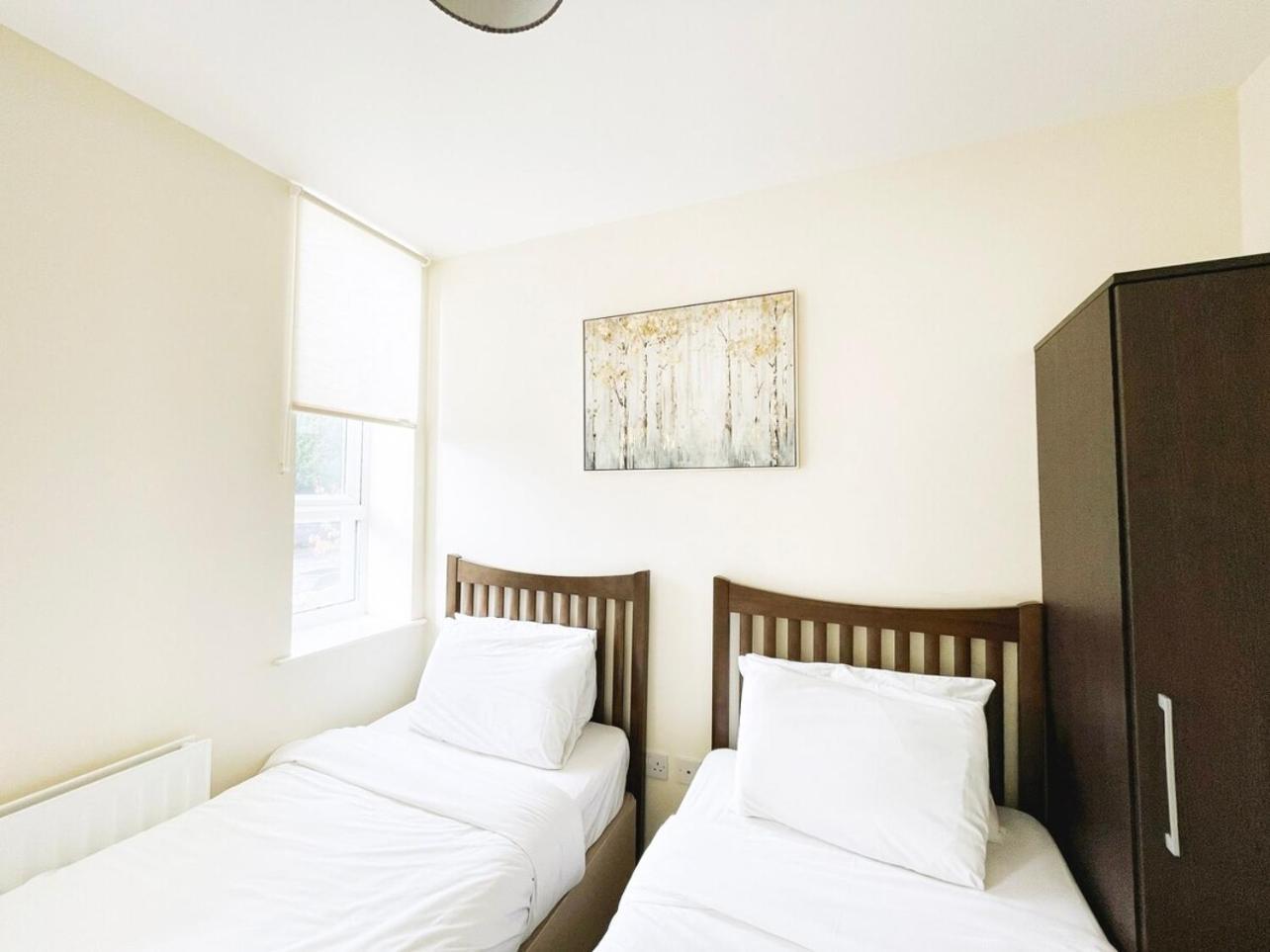 Maidstone Heights By Kasar Stays Extérieur photo